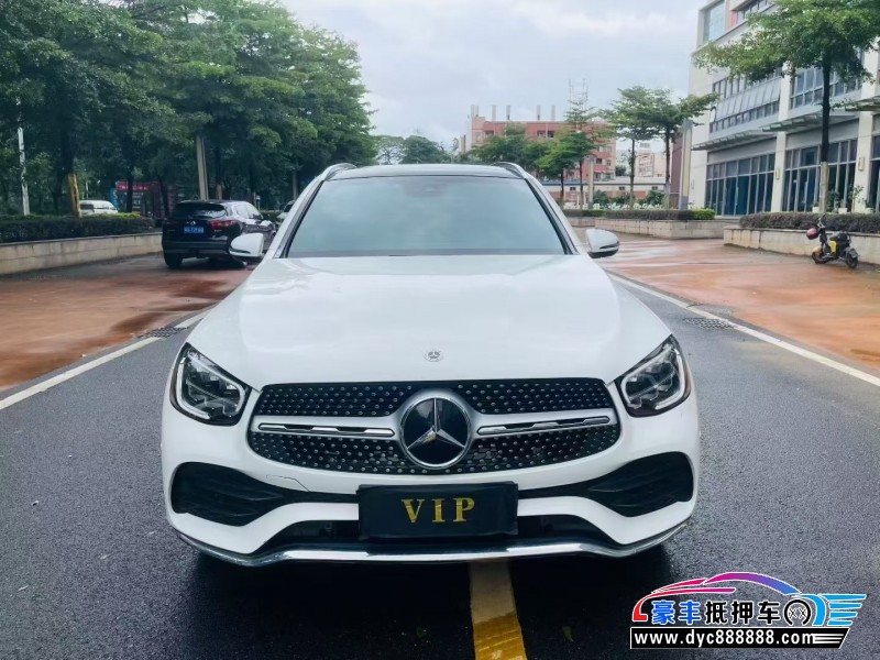 21年奔驰GLC轿车抵押车出售