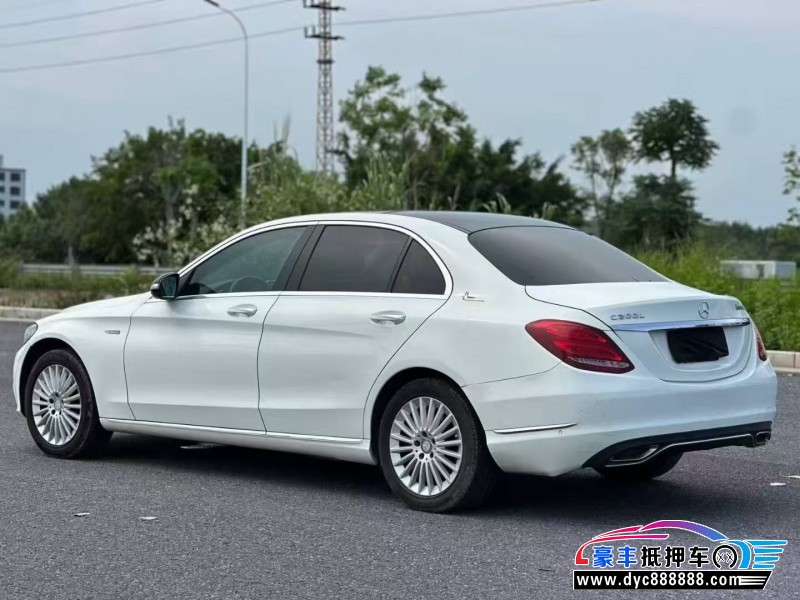 15年奔驰C轿车抵押车出售