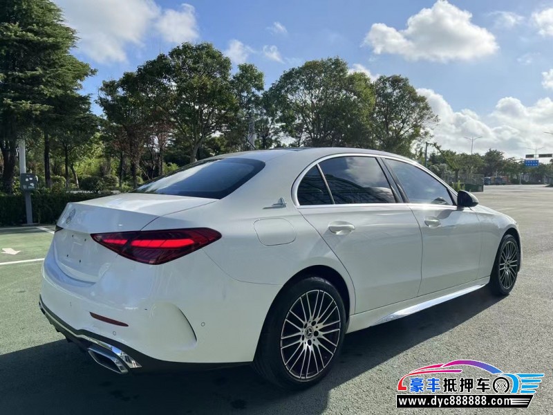 22年奔驰C轿车抵押车出售