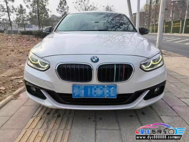 抵押车出售18年宝马1系轿车