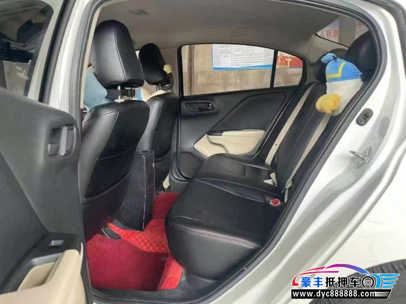 16年本田哥瑞轿车抵押车出售