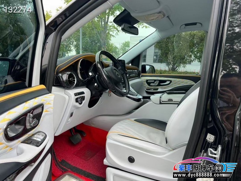 23年奔驰V轿车抵押车出售