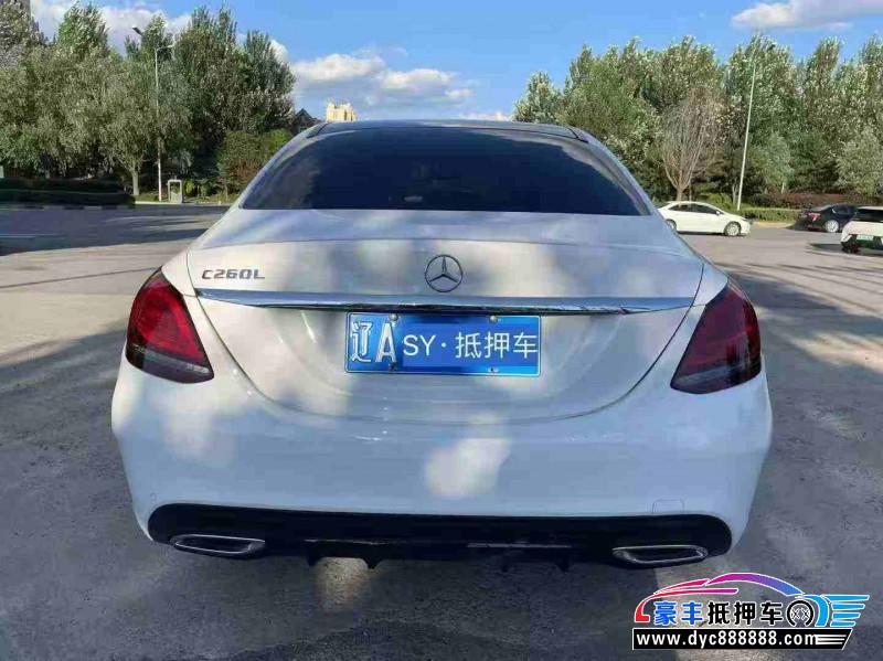 21年奔驰C轿车抵押车出售