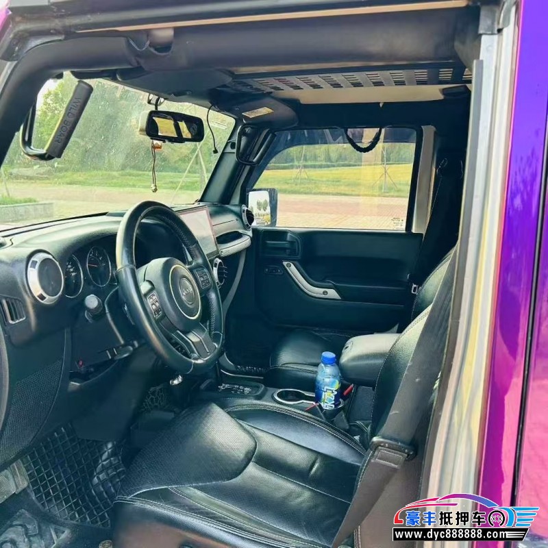 18年Jeep牧马人轿车抵押车出售