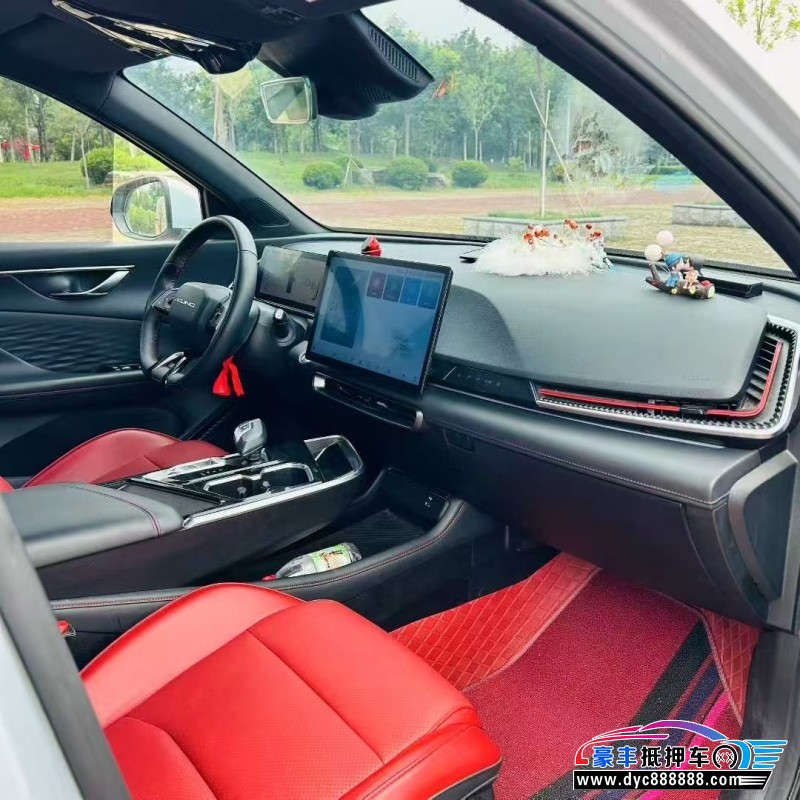 23年北汽制造魔方轿车抵押车出售