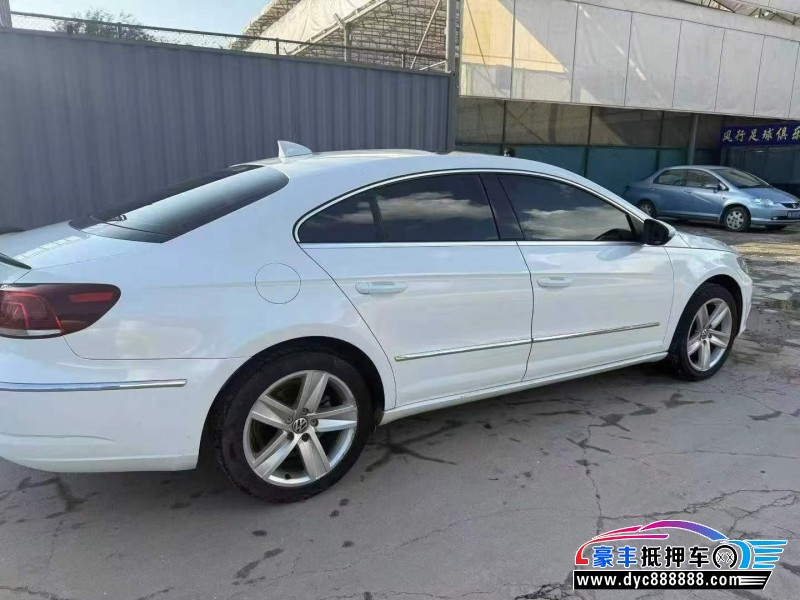 14年大众CC轿车抵押车出售
