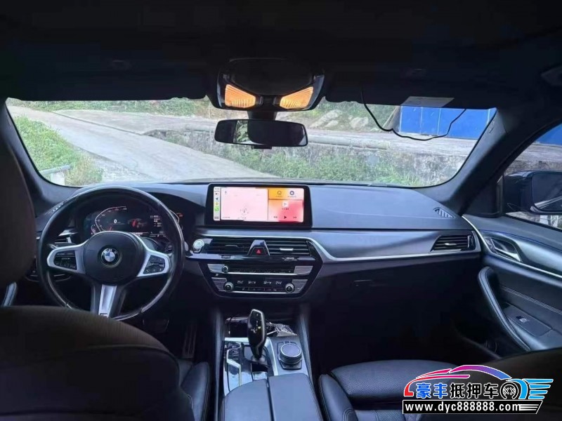 21年宝马5系轿车抵押车出售