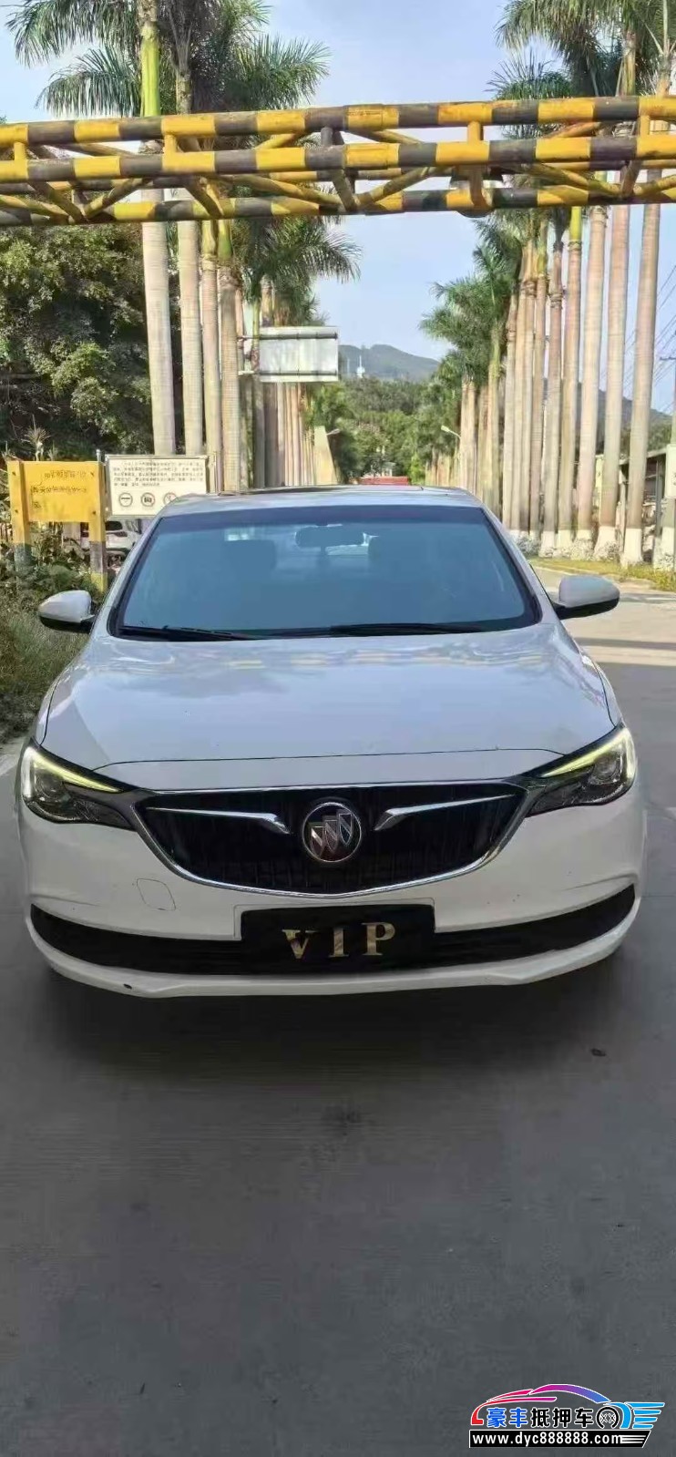 18年别克英朗轿车抵押车出售