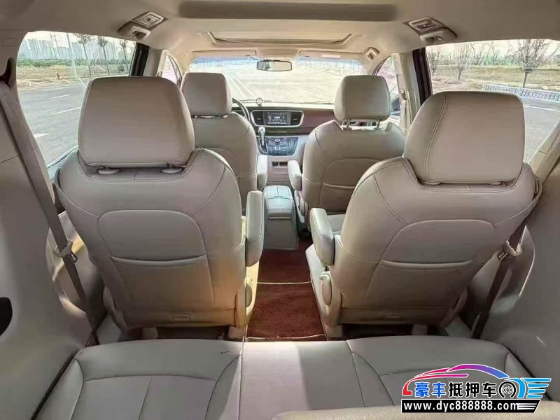 19年别克GL8轿车抵押车出售