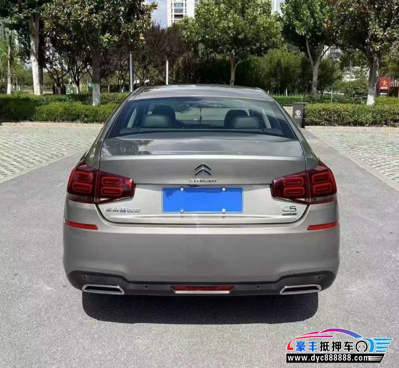 17年雪铁龙C5轿车抵押车出售