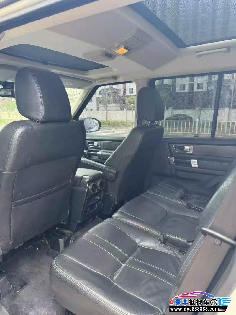 16年路虎发现4轿车抵押车出售