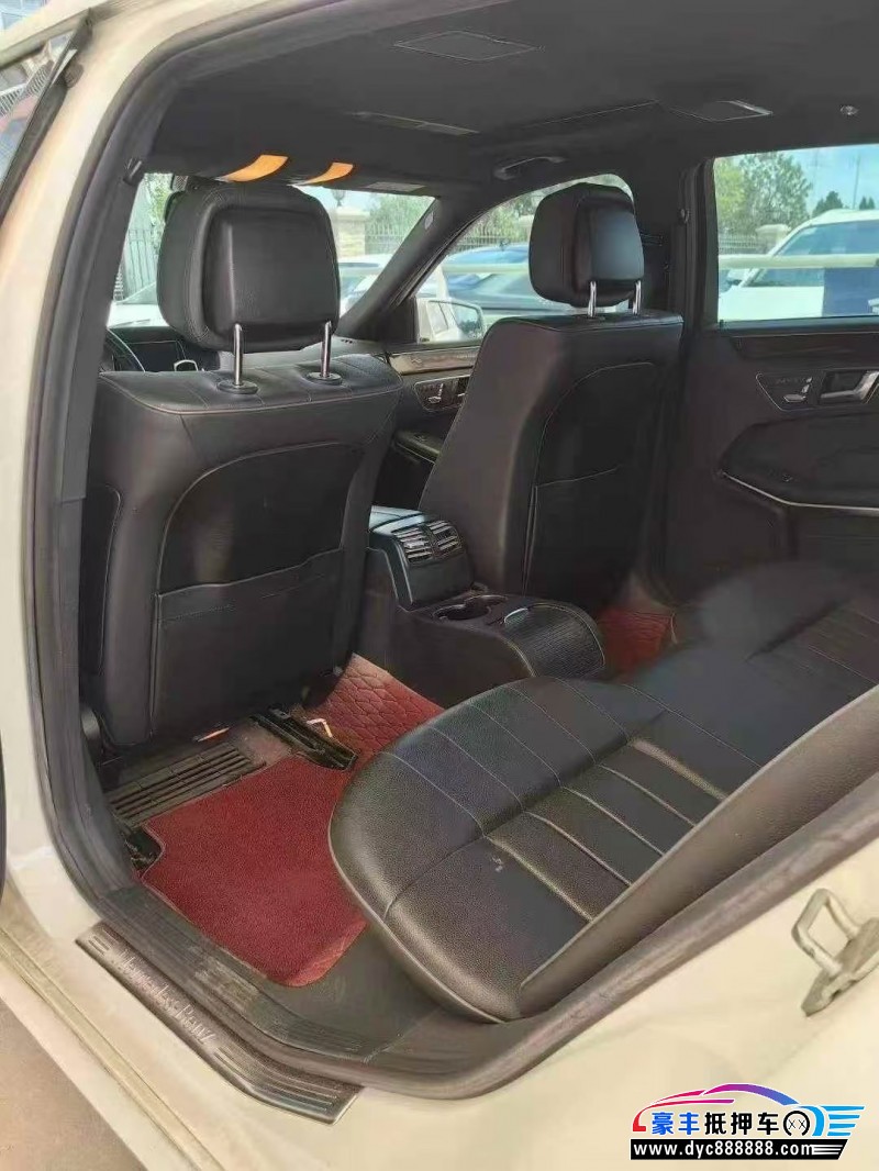 15年奔驰E轿车抵押车出售