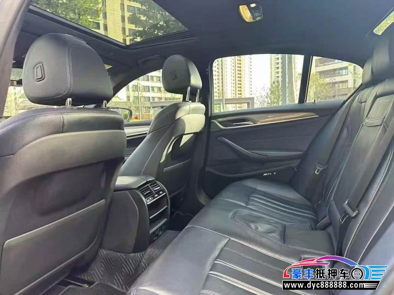 19年宝马5系轿车抵押车出售