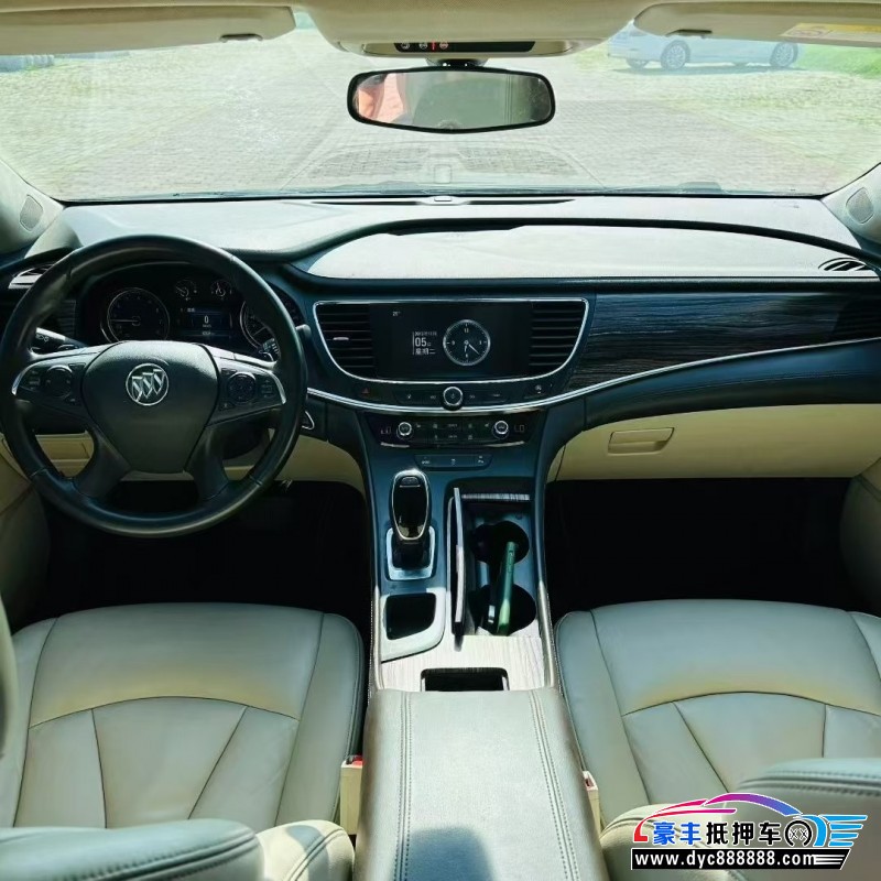 17年别克君越轿车抵押车出售