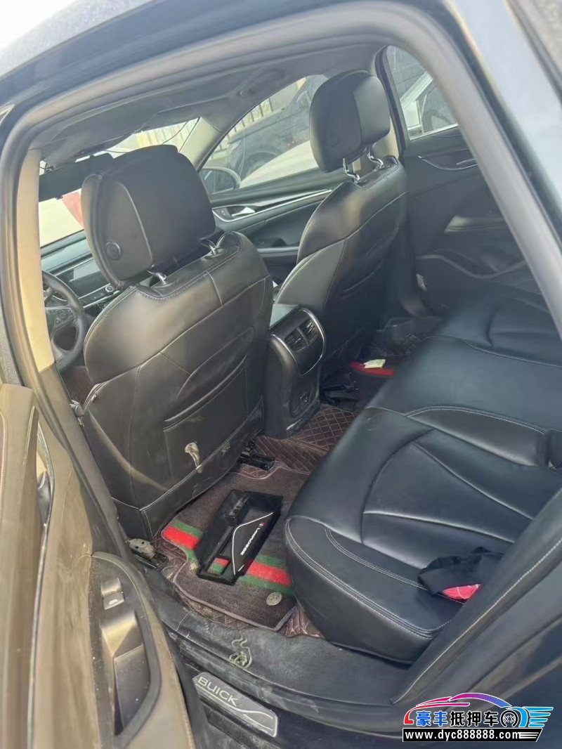 21年别克君越轿车抵押车出售