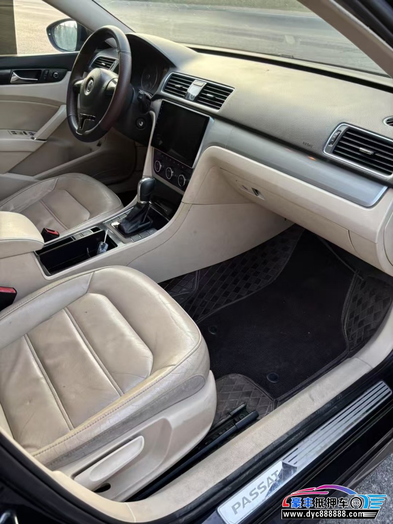 14年大众帕萨特轿车抵押车出售