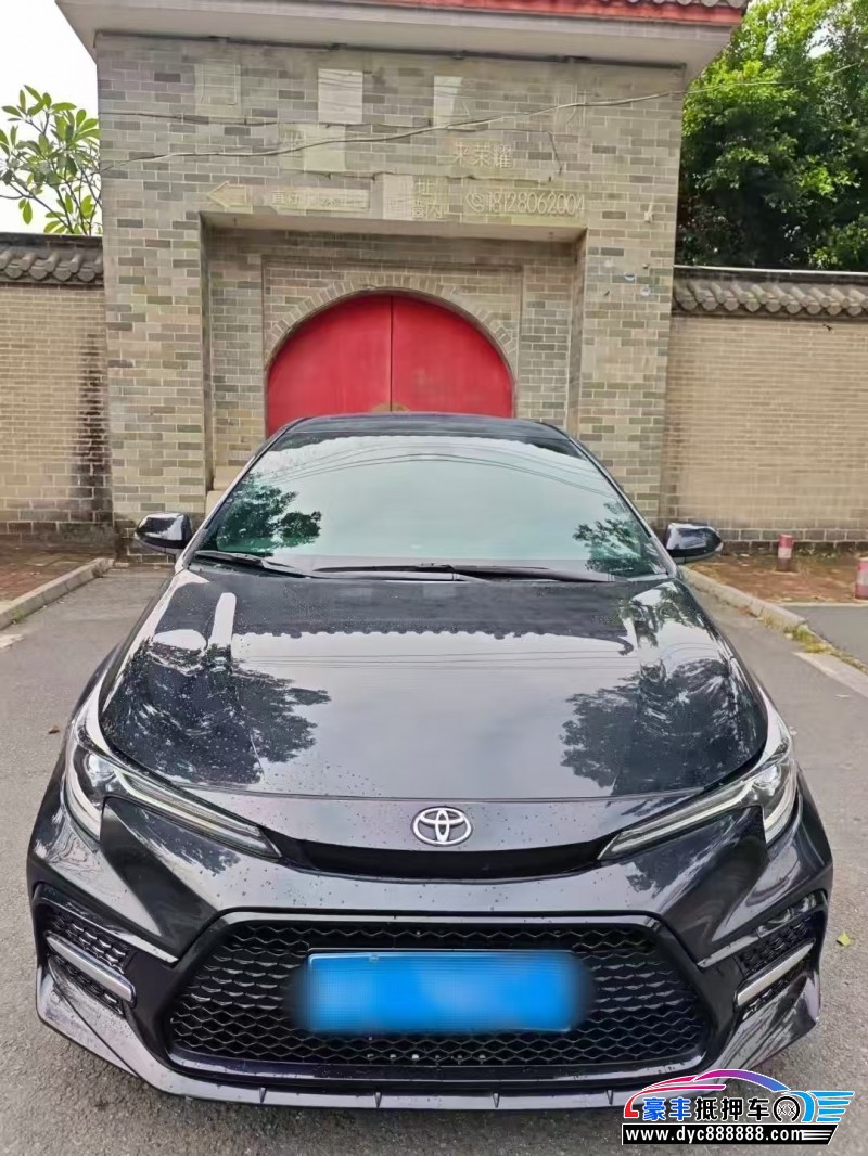 22年丰田雷凌轿车抵押车出售