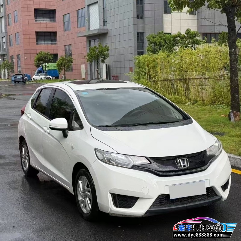 17年本田飞度轿车抵押车出售