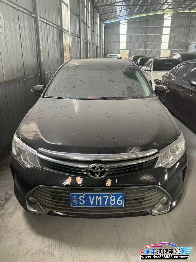 16年丰田凯美瑞轿车抵押车出售