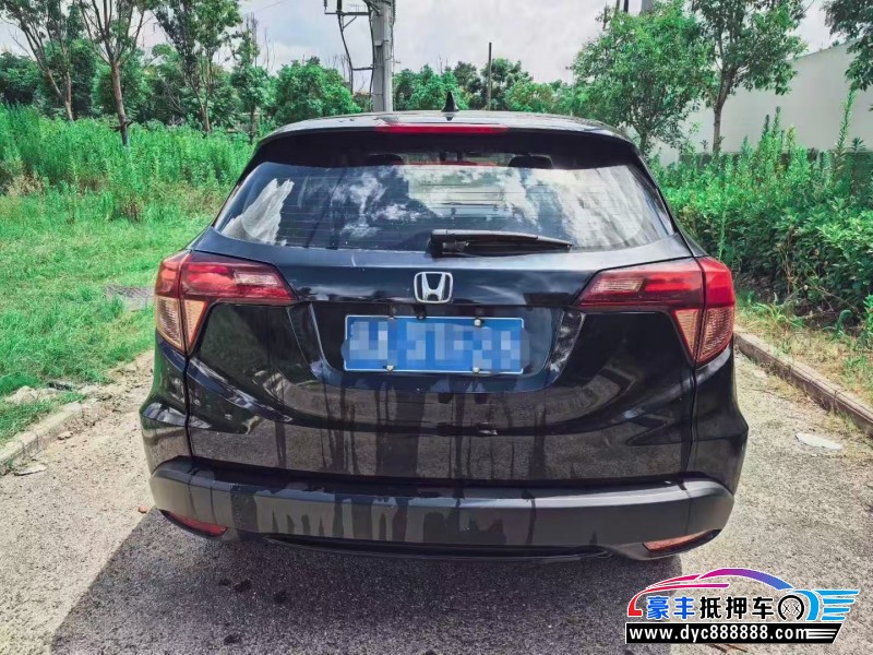 18年本田缤智轿车抵押车出售