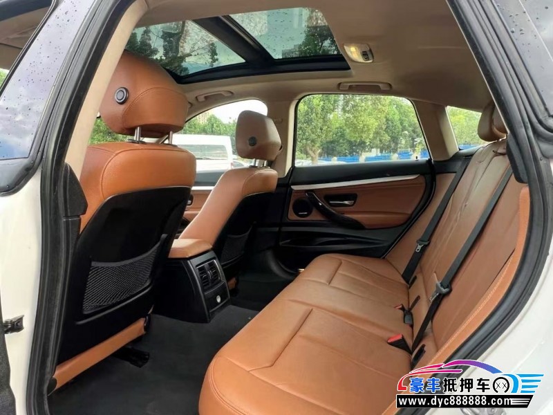 17年宝马3系轿车抵押车出售