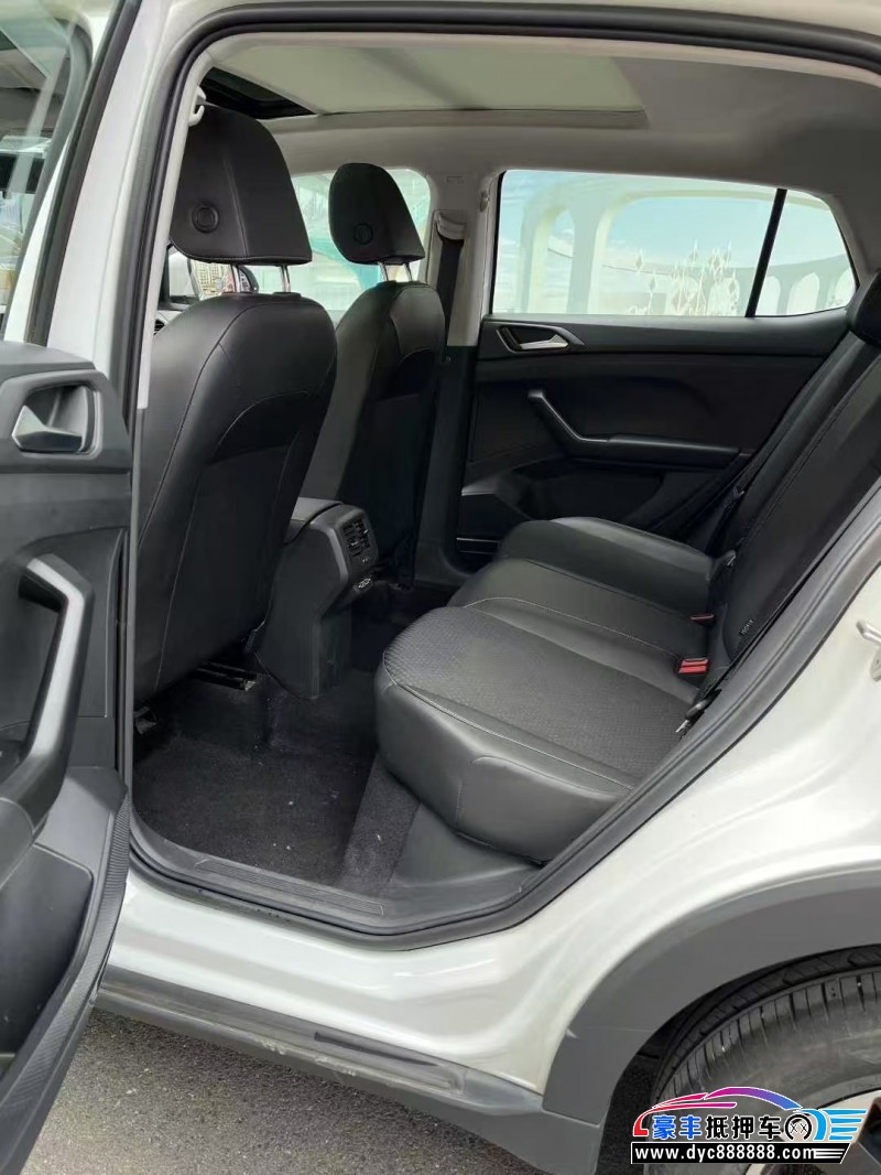 23年大众探影轿车抵押车出售