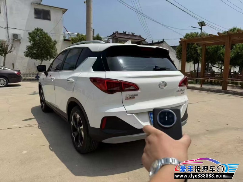 23年传祺gs3轿车抵押车出售