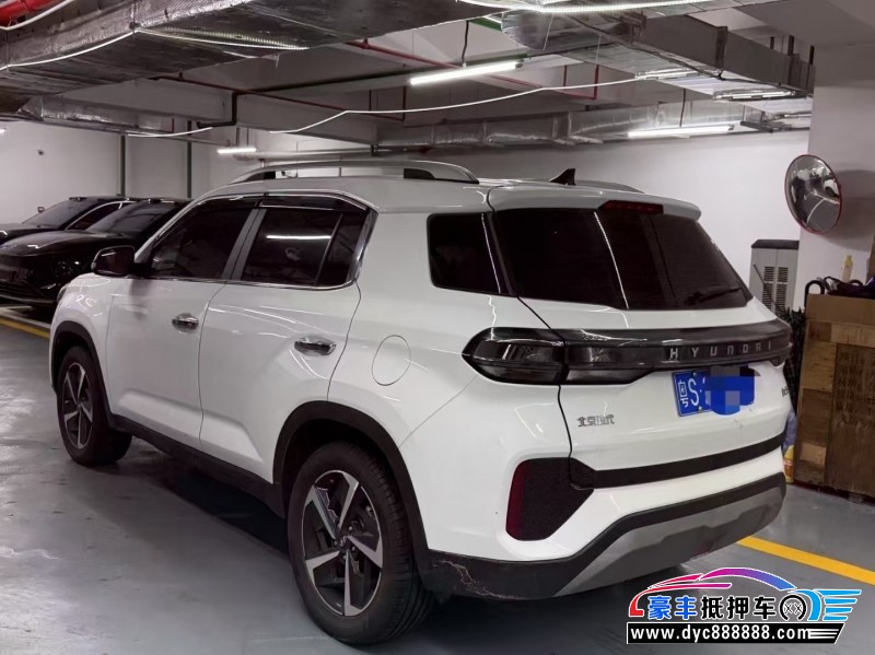 23年现代ix35轿车抵押车出售