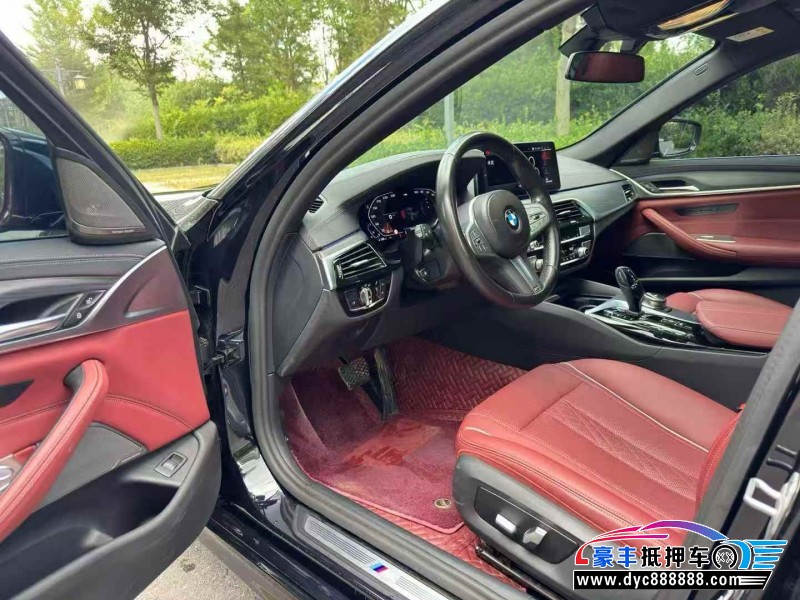 23年宝马5系轿车抵押车出售