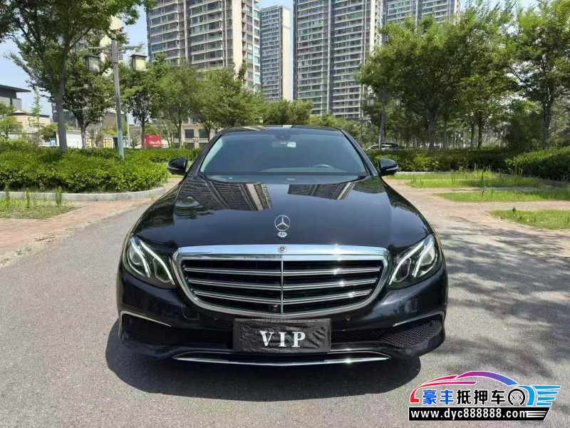 20年奔驰E轿车抵押车出售