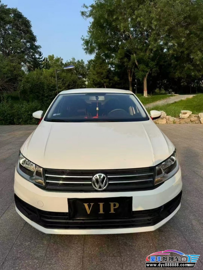 22年大众桑塔纳轿车抵押车出售