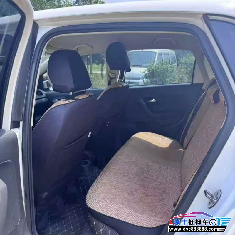 18年大众polo轿车抵押车出售