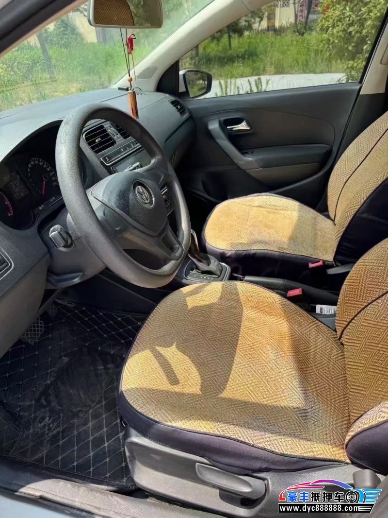 18年大众polo轿车抵押车出售