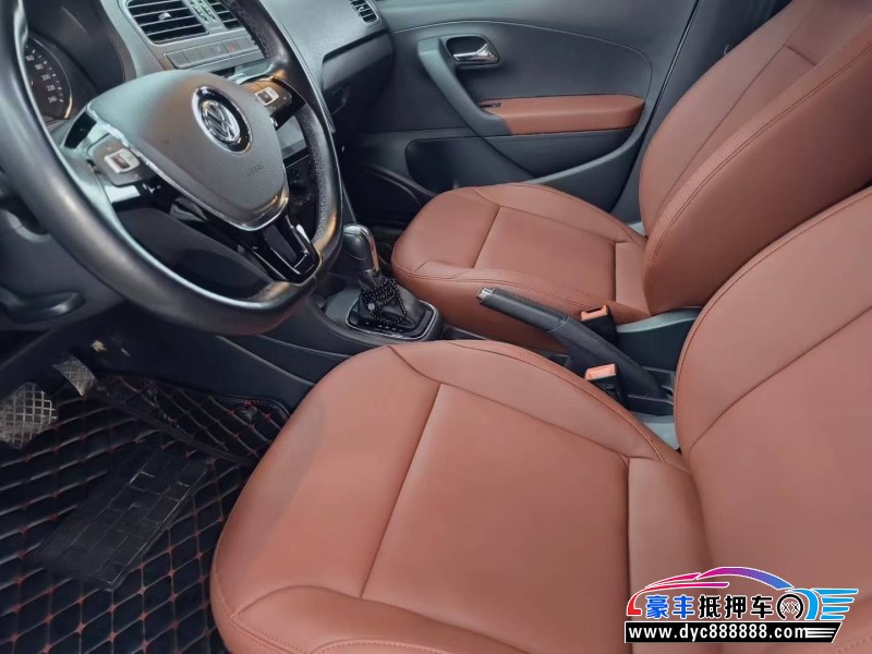 16年大众polo轿车抵押车出售