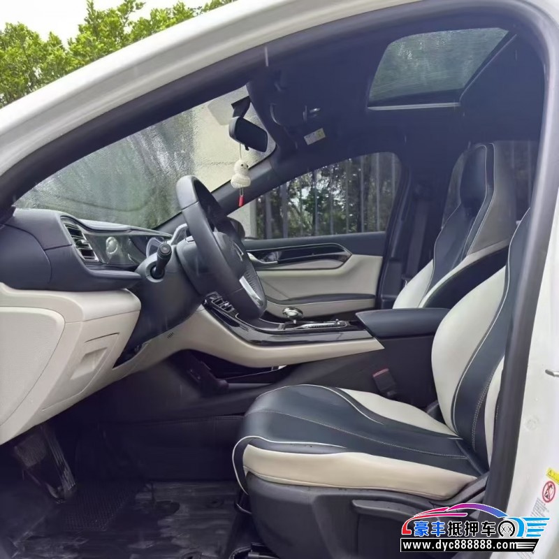 23年比亚迪秦轿车抵押车出售