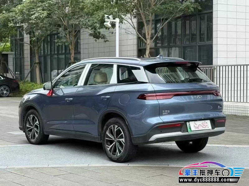 25年比亚迪宋轿车抵押车出售