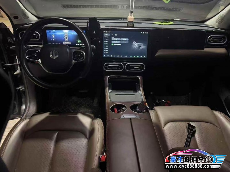 23年零跑C11轿车抵押车出售