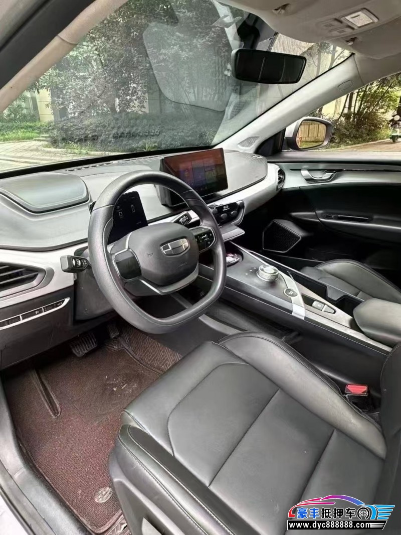 24年吉利几何轿车抵押车出售