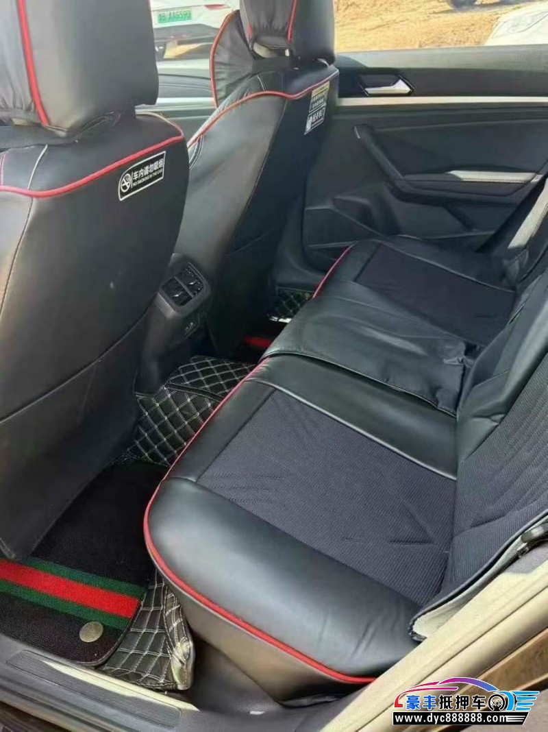 22年大众朗逸轿车抵押车出售