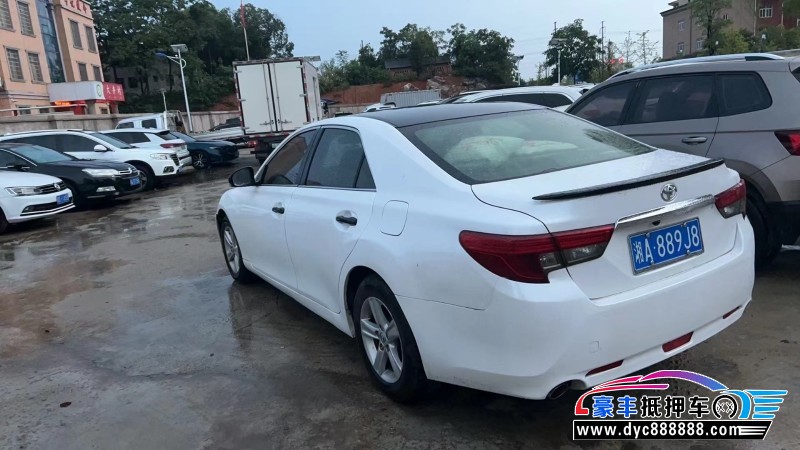 14年丰田锐志轿车抵押车出售