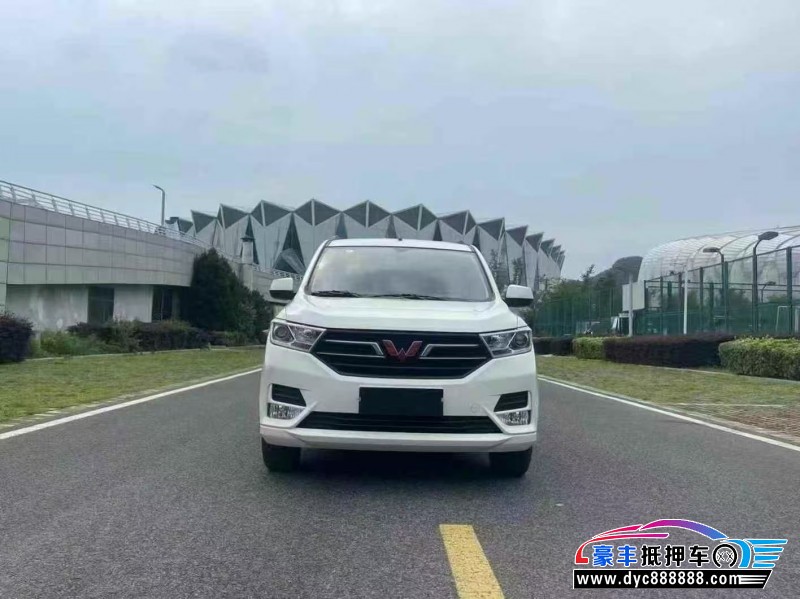 23年五菱汽车五菱宏光轿车抵押车出售