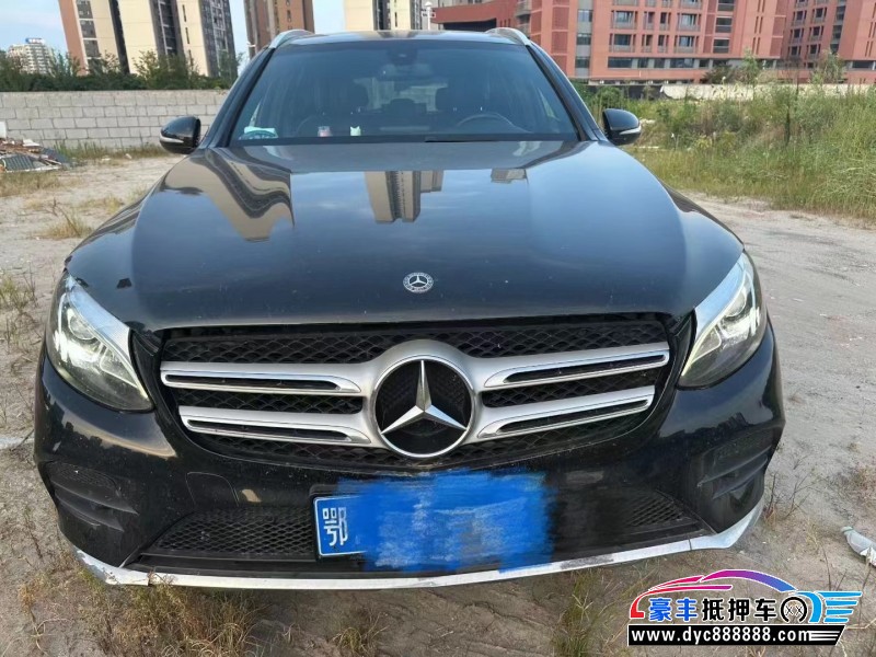 19年奔驰GLC轿车抵押车出售