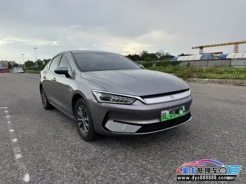 25年比亚迪秦轿车抵押车出售