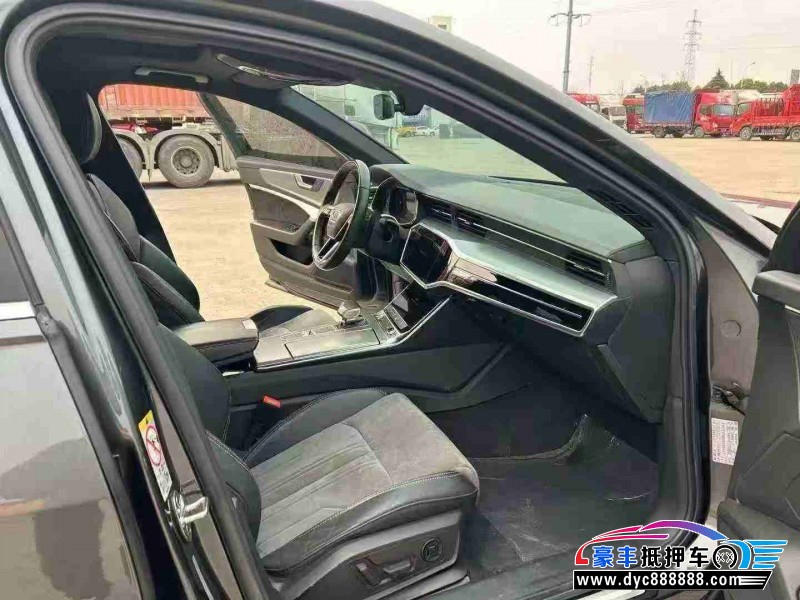 19年奥迪A6L轿车抵押车出售