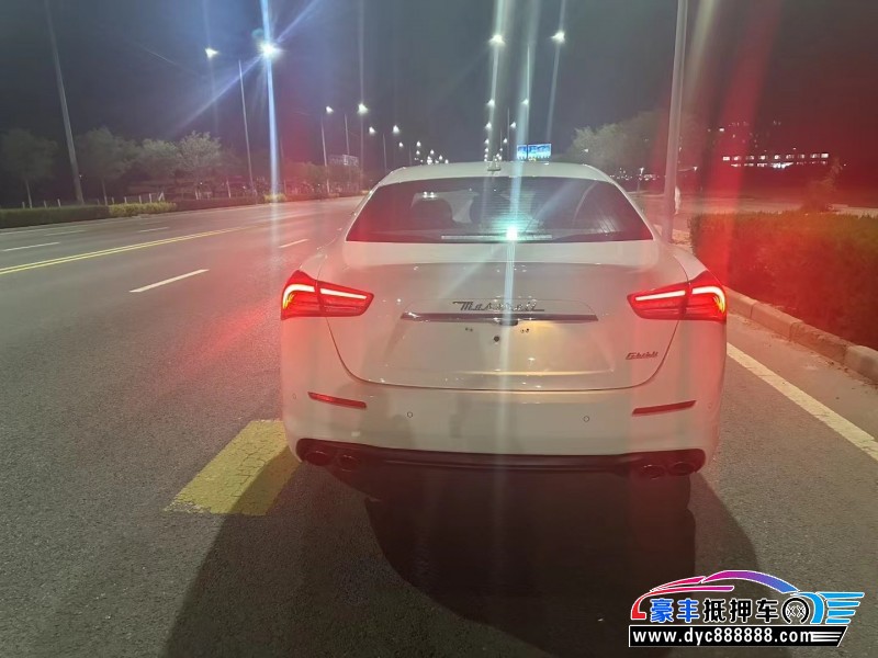 21年玛莎拉蒂Ghibli轿车抵押车出售