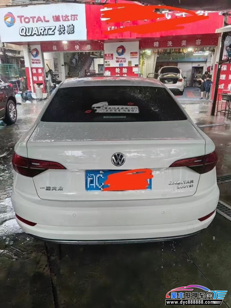 19年大众速腾轿车抵押车出售