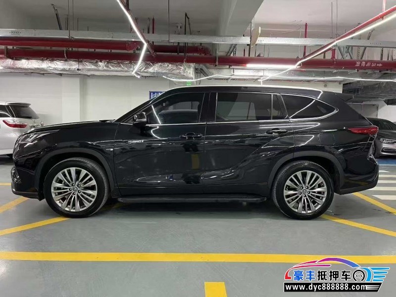 22年丰田汉兰达轿车抵押车出售