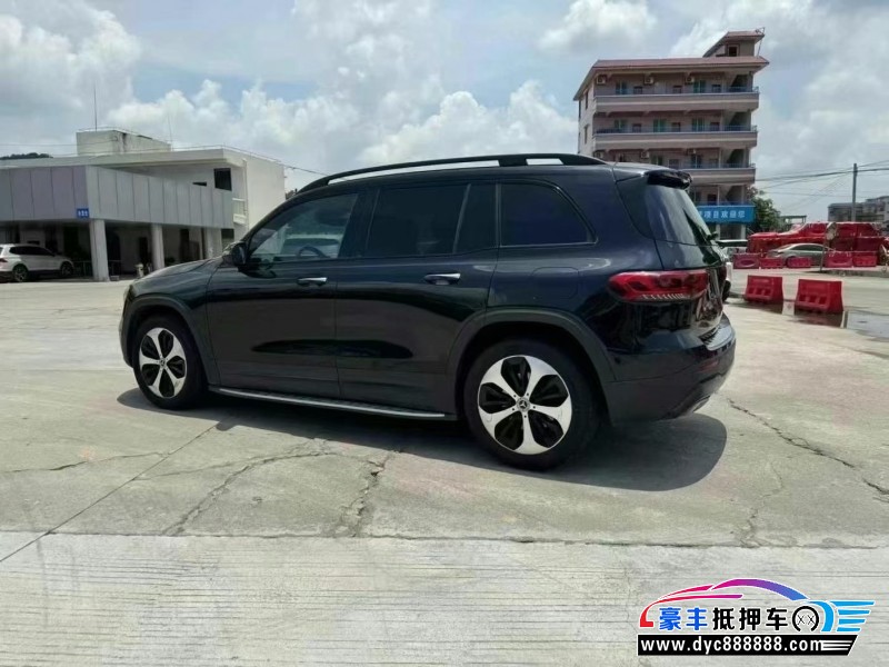 21年奔驰GLB轿车抵押车出售