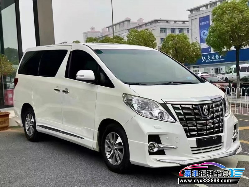 11年丰田埃尔法轿车抵押车出售