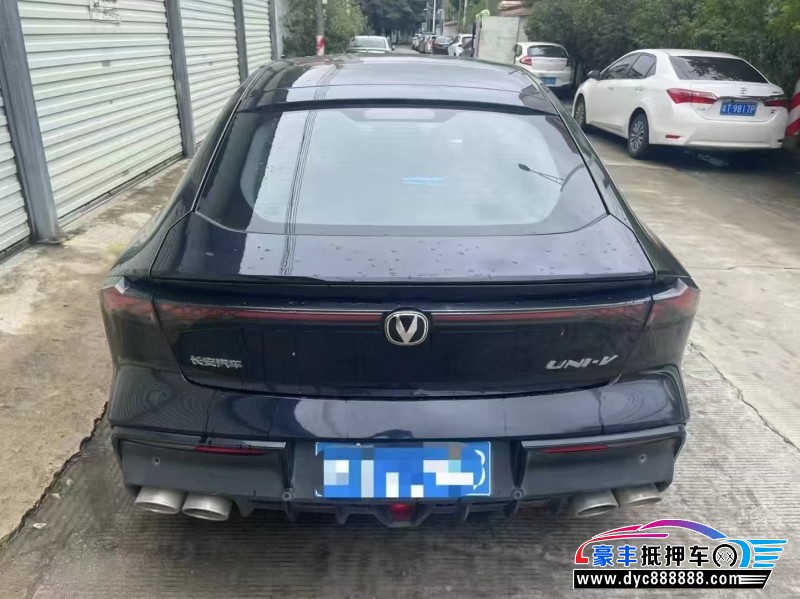 23年长安长安UNI轿车抵押车出售